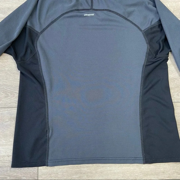 Patagonia Capilene Base Layer  V Neck Top - Picture 10 of 13